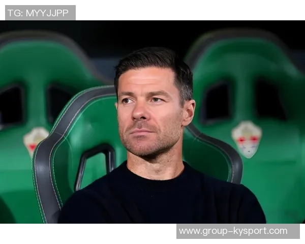 皇马决定继续信任阿隆索球员们全力支持教练不下课 皇马决定继续信任阿隆索球员们全力支持教练不下课