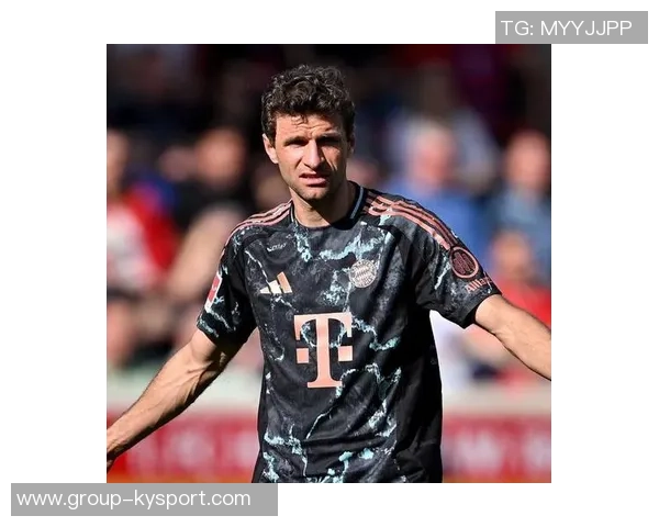 穆勒透露若弗里克联系他或许会考虑加盟巴萨的可能性 穆勒透露若弗里克联系他或许会考虑加盟巴萨的可能性