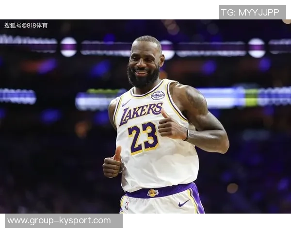 里夫斯怀念詹姆斯幽默风趣的日常表现如同16岁少年般活泼